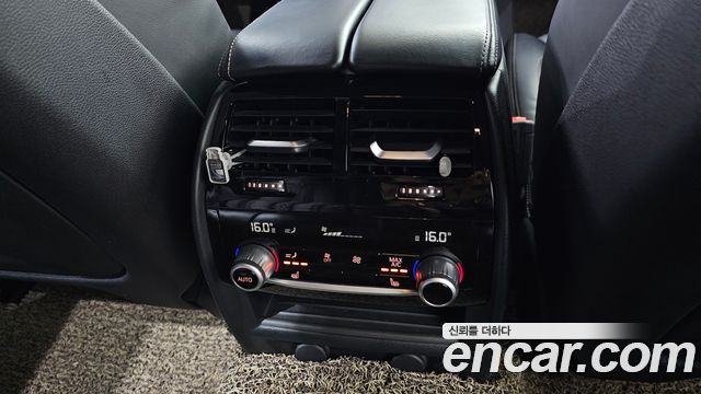 BMW 5-Series 530i M Sport Package Plus
