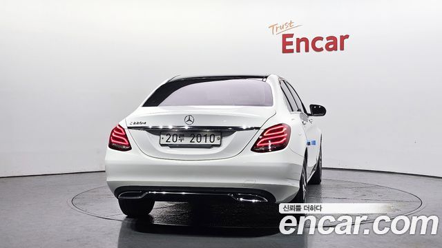 Mercedes-Benz C-Class C220 d Avantgarde