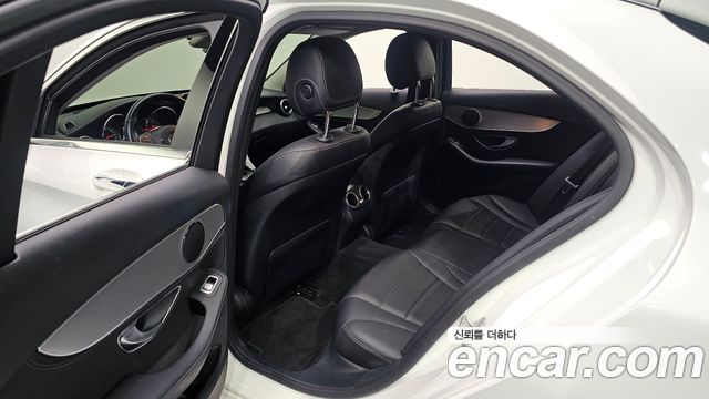 Mercedes-Benz C-Class C220 d Avantgarde