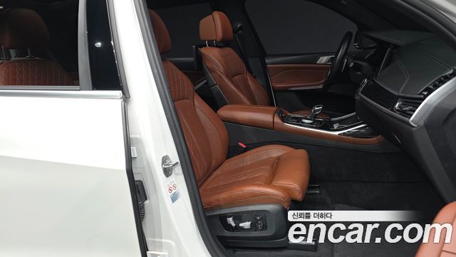 BMW X7 xDrive 40i M Sport 6STR