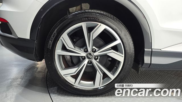Audi Q4 e-tron 40 Premium Sportback