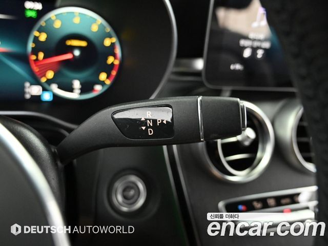 Mercedes-Benz GLC-Class GLC300 4MATIC Premium Coupe