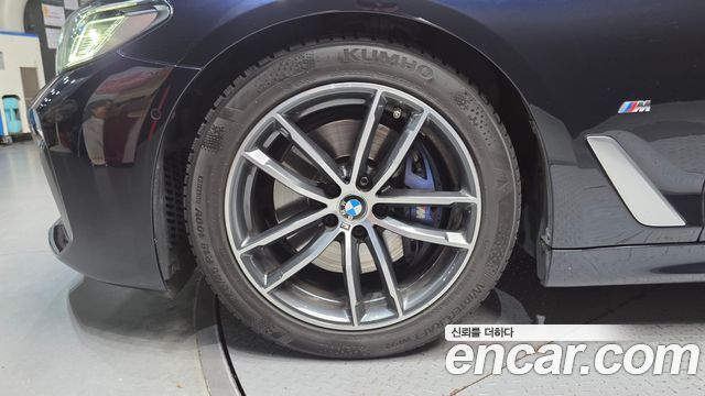 BMW 5-Series 520i M Sport