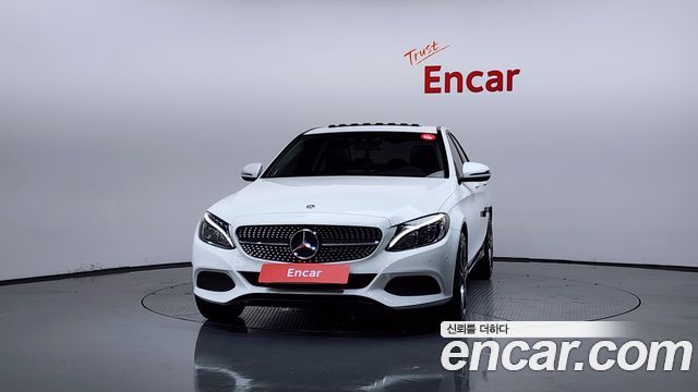 Mercedes-Benz C-Class C200