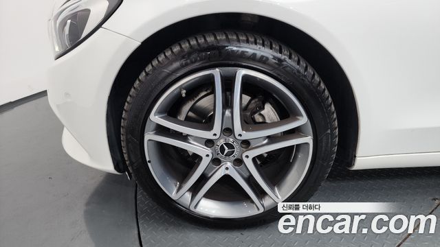 Mercedes-Benz C-Class C200