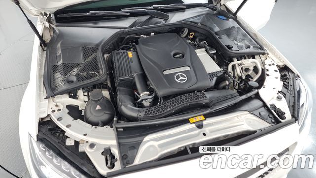 Mercedes-Benz C-Class C200