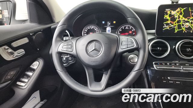 Mercedes-Benz C-Class C200