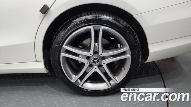 Mercedes-Benz C-Class C200