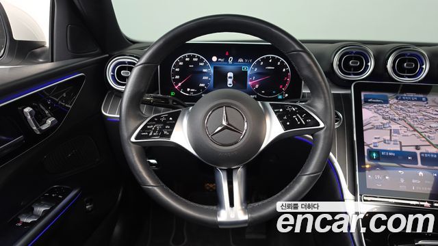 Mercedes-Benz C-Class C200 4MATIC Avantgarde