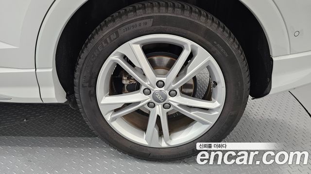 Audi Q3 35 TDI Premium Sportback