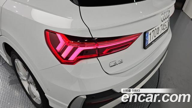 Audi Q3 35 TDI Premium Sportback