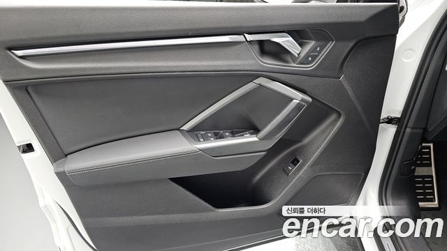 Audi Q3 35 TDI Premium Sportback