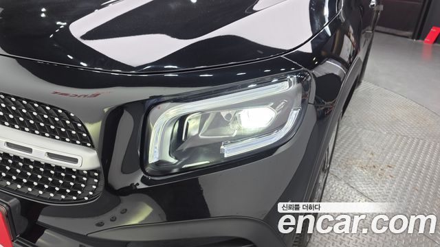 Mercedes-Benz GLB-Class GLB250 4MATIC