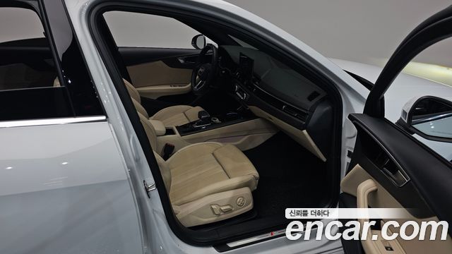 Audi A4 40 TFSI Premium