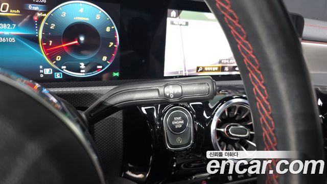 Mercedes-Benz CLA-Class CLA250 4MATIC