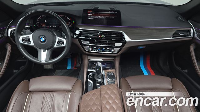 BMW 5-Series 530i M Sport Package Plus