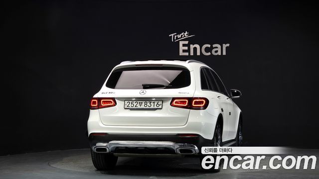 Mercedes-Benz GLC-Class GLC300 4MATIC
