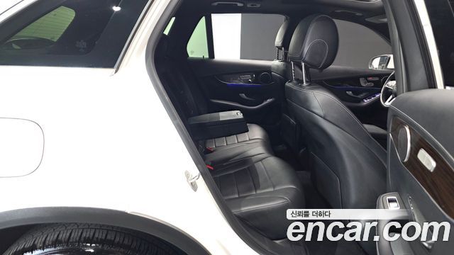 Mercedes-Benz GLC-Class GLC300 4MATIC