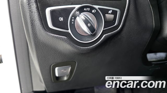 Mercedes-Benz GLC-Class GLC300 4MATIC
