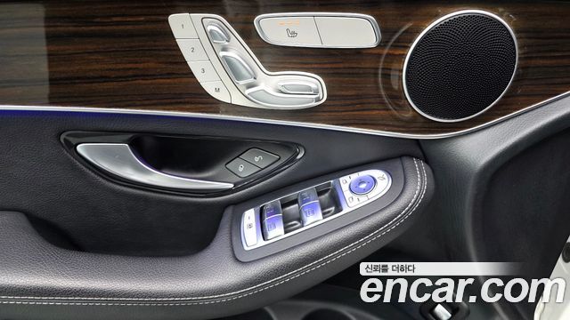 Mercedes-Benz GLC-Class GLC300 4MATIC