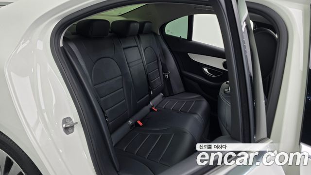 Mercedes-Benz C-Class C200 Avantgarde
