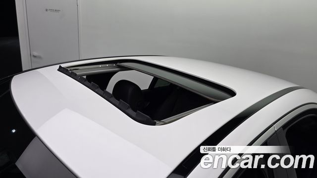 Mercedes-Benz C-Class C200 Avantgarde