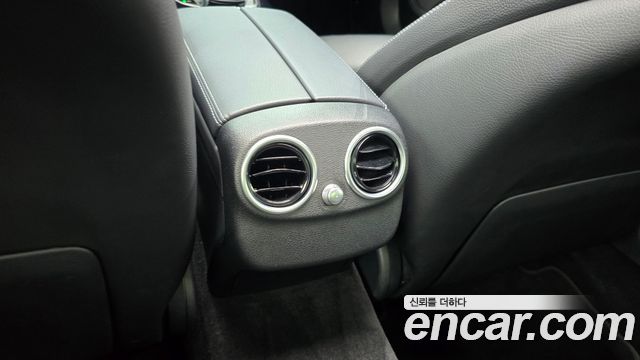Mercedes-Benz C-Class C200 Avantgarde
