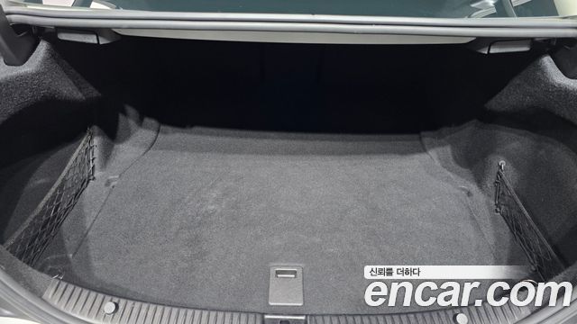 Mercedes-Benz C-Class C200 Avantgarde