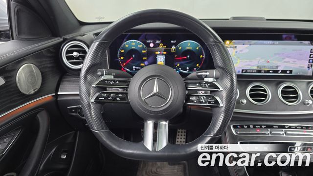 Mercedes-Benz E-Class E220d 4MATIC AMG Line