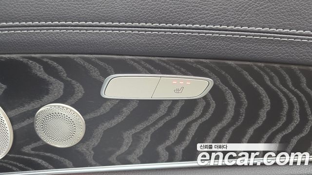 Mercedes-Benz E-Class E220d 4MATIC AMG Line