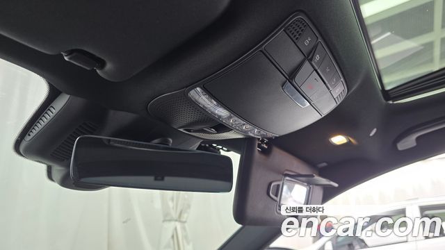 Mercedes-Benz E-Class E220d 4MATIC AMG Line