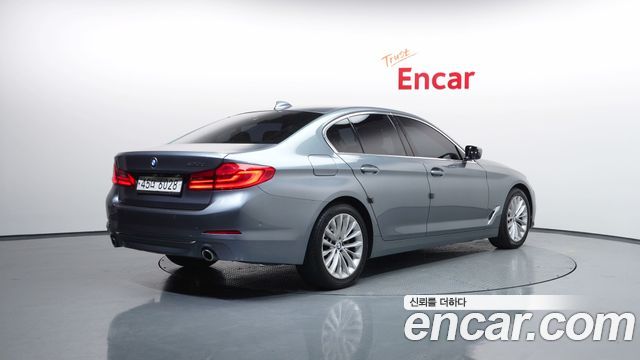 BMW 5-Series 520d Luxury Plus