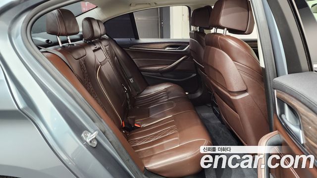 BMW 5-Series 520d Luxury Plus