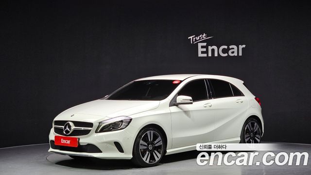 Mercedes-Benz A-Class A200
