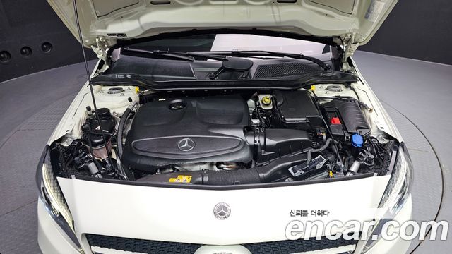 Mercedes-Benz A-Class A200