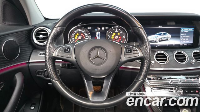 Mercedes-Benz E-Class E220d Avantgarde