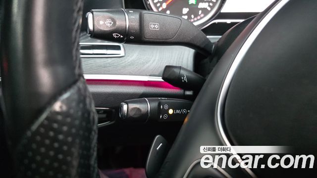 Mercedes-Benz E-Class E220d Avantgarde
