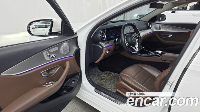 Mercedes-Benz E-Class E300 AMG Line