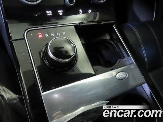Land Rover Range Rover Velar 3.0 D300 R-Dynamic SE