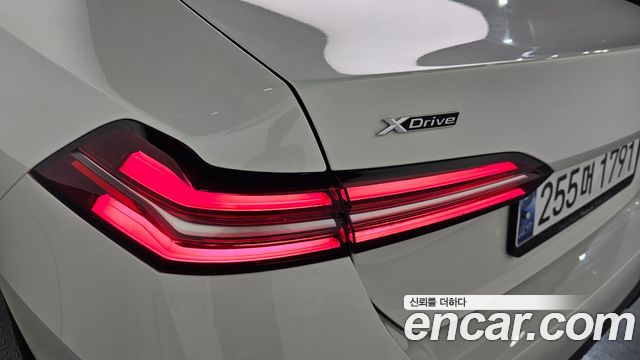 BMW 5-Series 530i xDrive M Sport