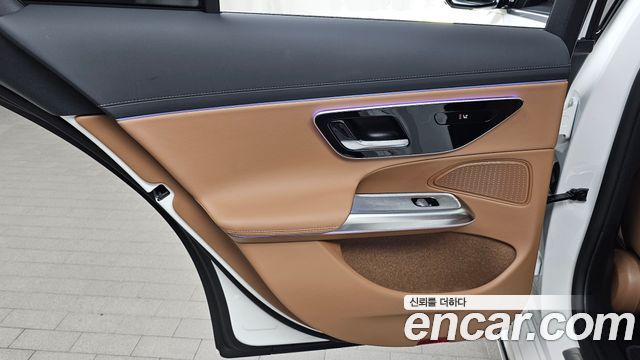 Mercedes-Benz E-Class E220d 4MATIC Exclusive