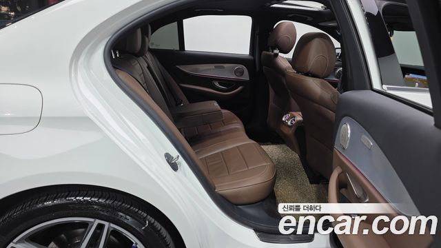 Mercedes-Benz E-Class E250 Avantgarde