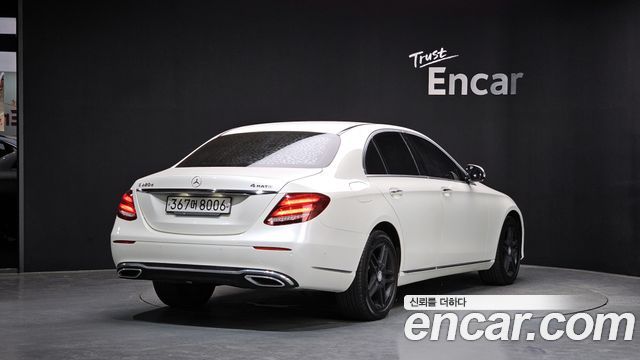 Mercedes-Benz E-Class E220d Exclusive