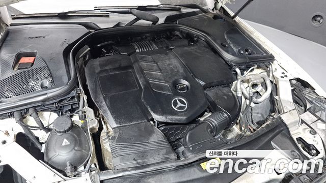 Mercedes-Benz E-Class E220d Exclusive