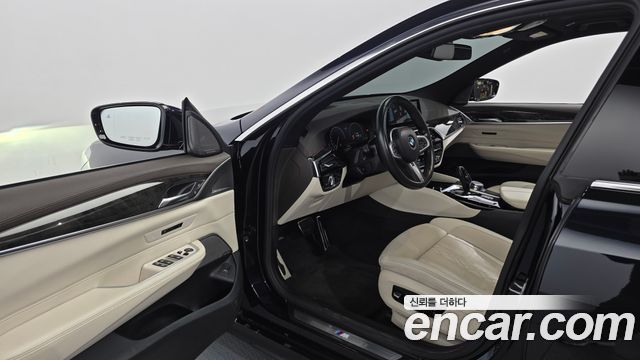 BMW Gran Turismo 640i xDrive M Sport