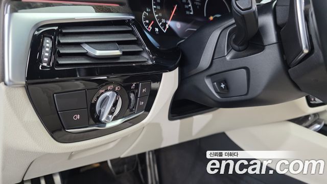 BMW Gran Turismo 640i xDrive M Sport