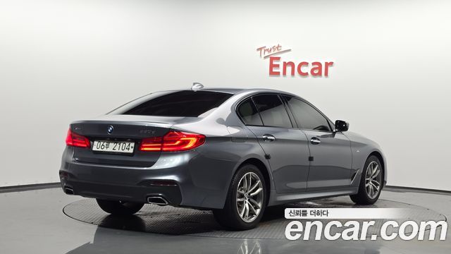 BMW 5-Series 520d M Sport Package Plus