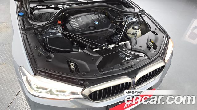 BMW 5-Series 520d M Sport Package Plus