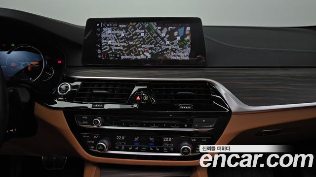 BMW 5-Series 520d M Sport Package Plus