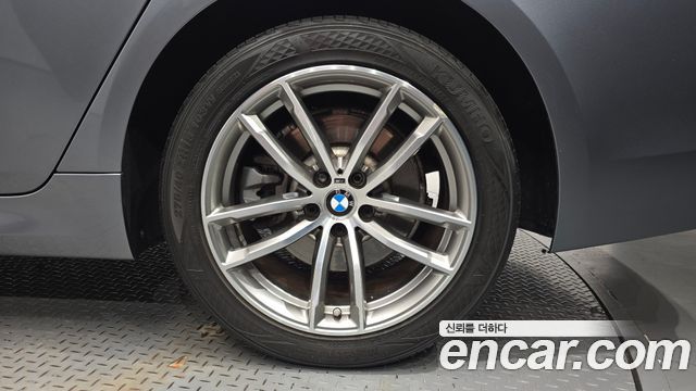BMW 5-Series 520d M Sport Package Plus